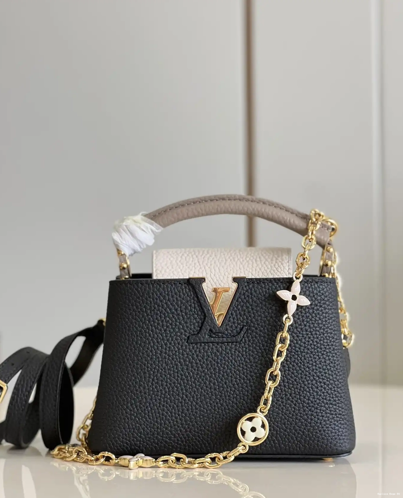 VUITTON CAPUCINES LOUIS MINI 0702